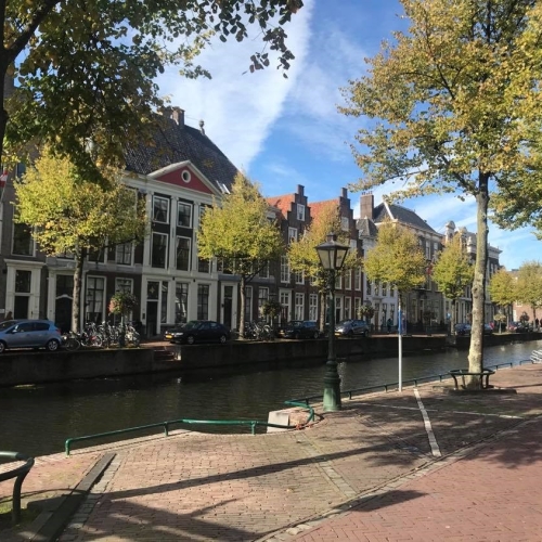 Niderlandy – o tym jak dzielić rachunki, gdzie spędzać letnie popołudnia w Leiden 